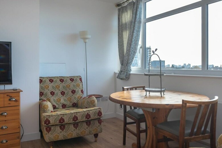 Apartamentos Wonderful 2 Bed By Queen's Park, For 6 Guests!