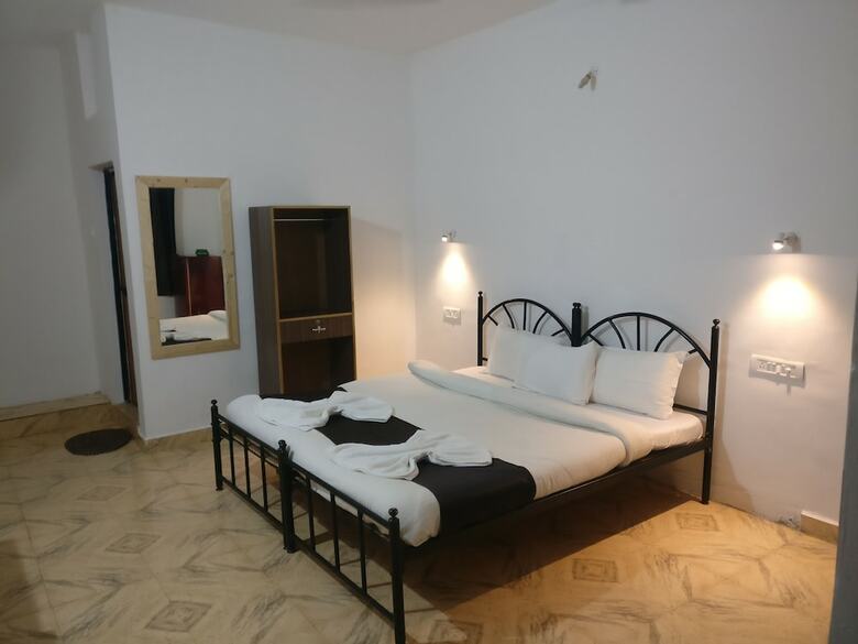 Hotel The Baga Village