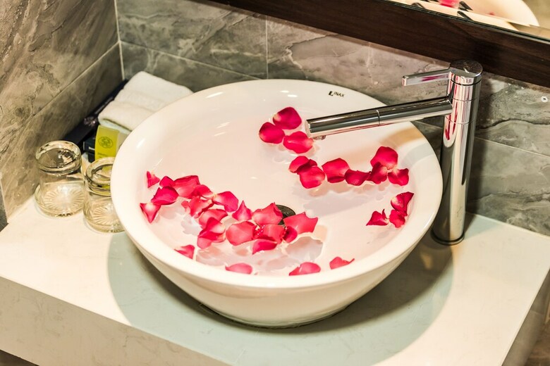 Hotel Hanoi Crystal Pearl