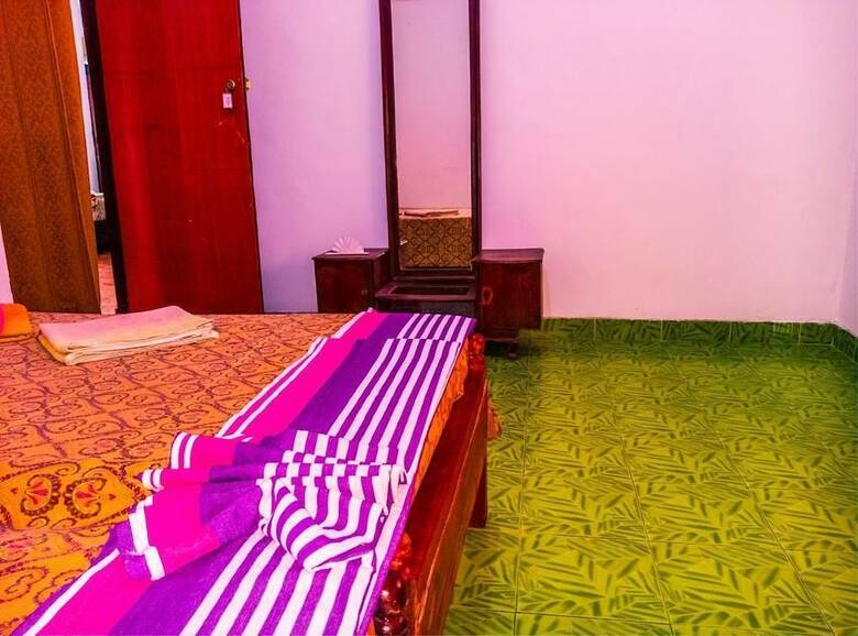 Hotel Spring Holiday
