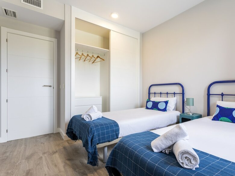 Apartamentos Malaga Los Alamos Beach