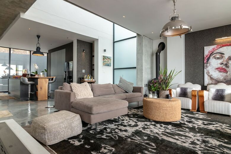 Signalhill Villa