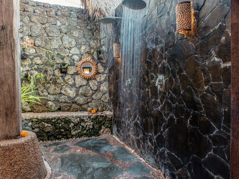 Hotel Toraja Bambu