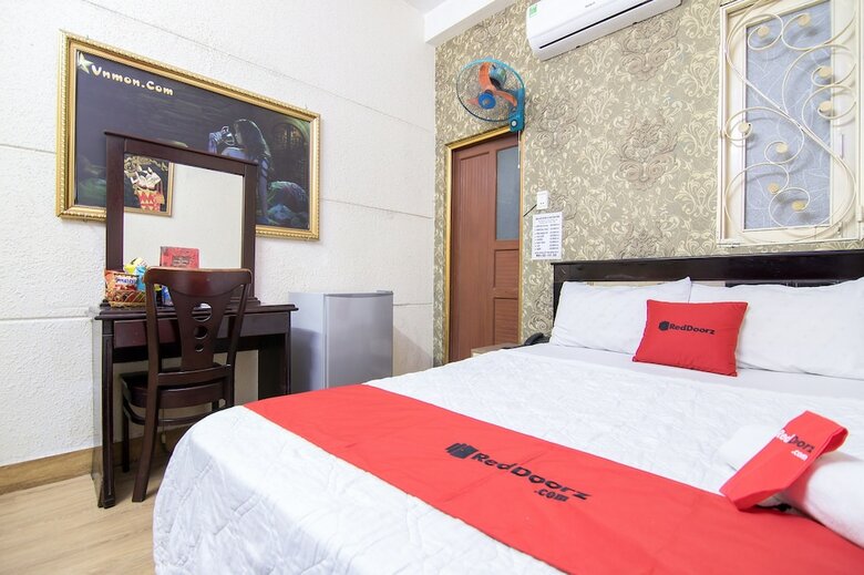 Hotel Reddoorz Near Aeon Mall Tan Phu