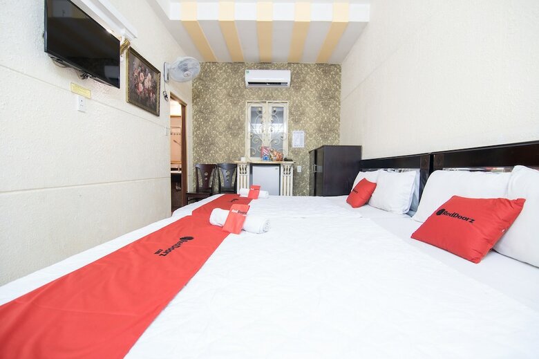Hotel Reddoorz Near Aeon Mall Tan Phu