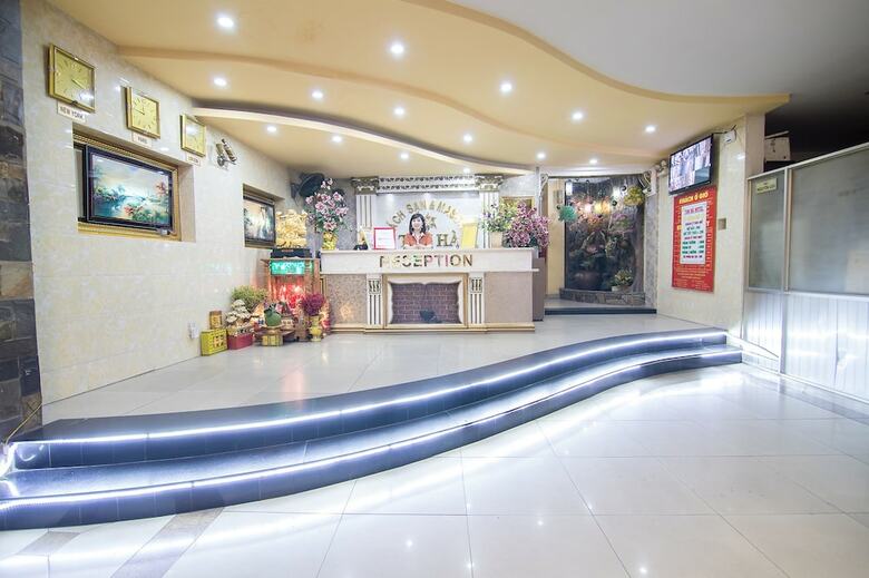 Hotel Reddoorz Near Aeon Mall Tan Phu