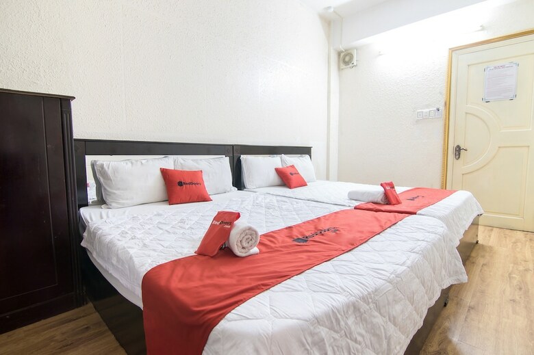 Hotel Reddoorz Near Aeon Mall Tan Phu