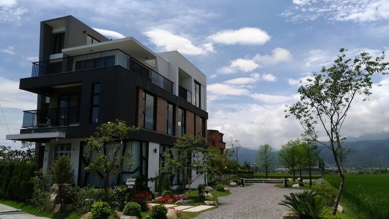 Bed & Breakfast Wo Club Hall