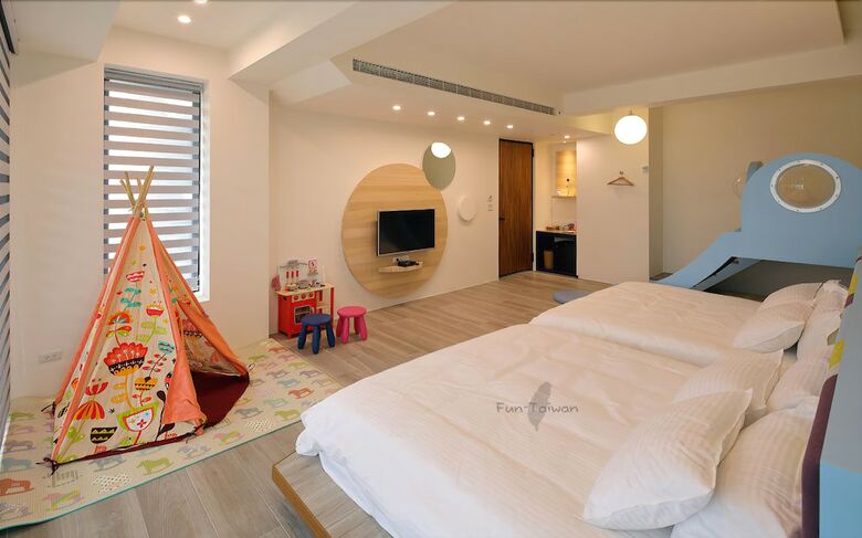 Bed & Breakfast Wo Club Hall