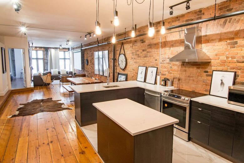 Apartamentos 1858 Upscale Lofts In Old Montreal By Nuage