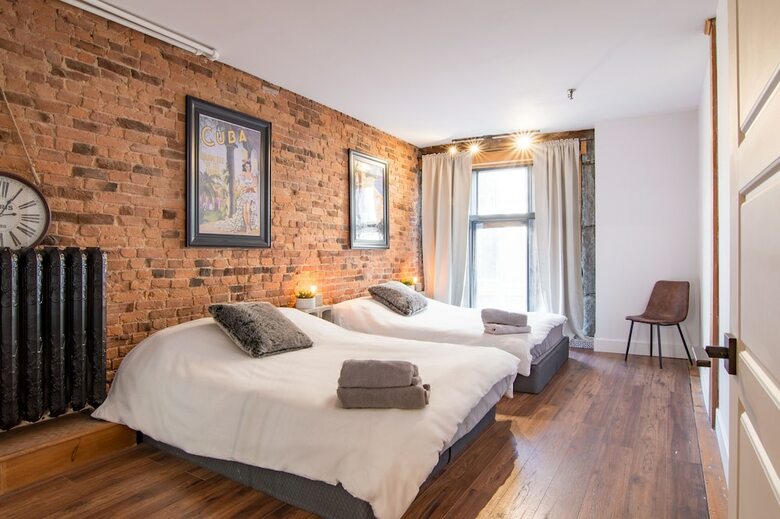 Apartamentos 1858 Upscale Lofts In Old Montreal By Nuage