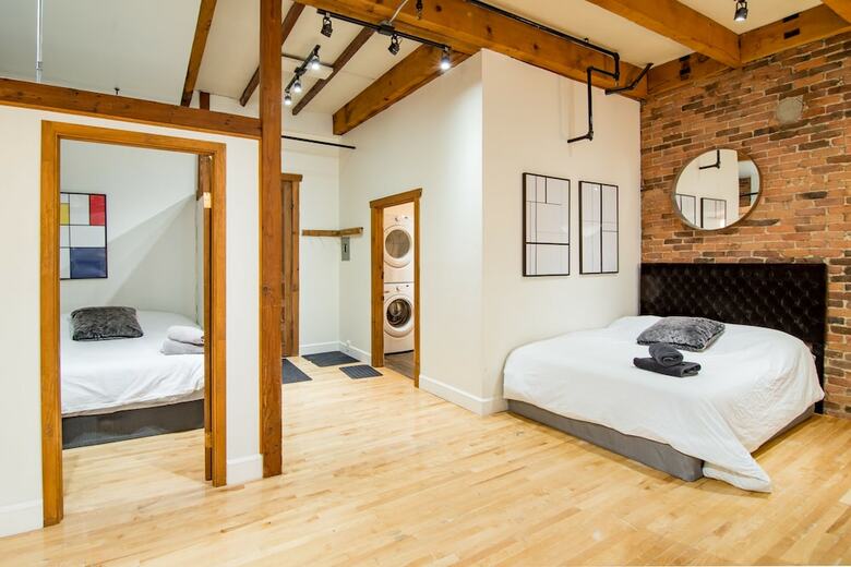 Apartamentos 1858 Upscale Lofts In Old Montreal By Nuage