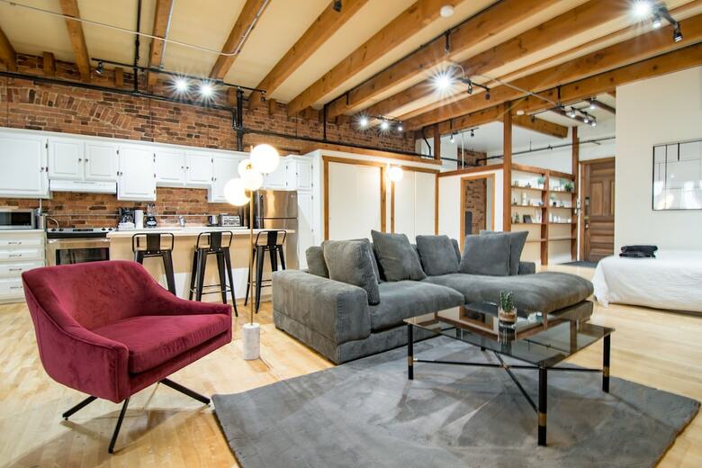 Apartamentos 1858 Upscale Lofts In Old Montreal By Nuage