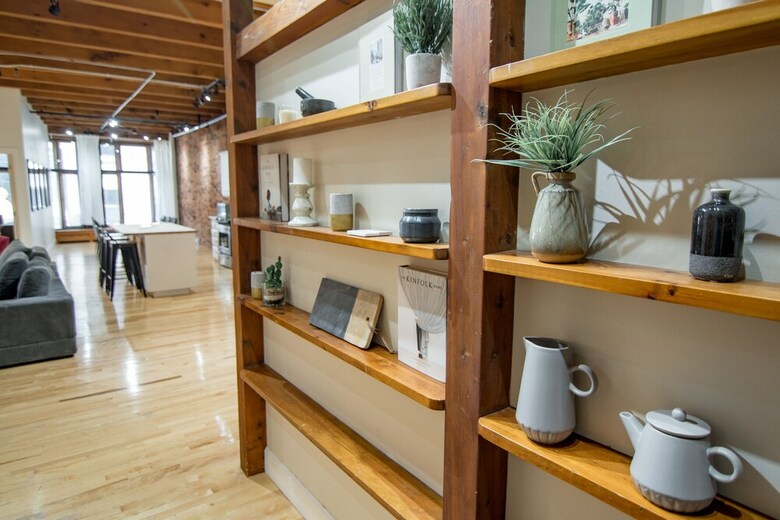 Apartamentos 1858 Upscale Lofts In Old Montreal By Nuage