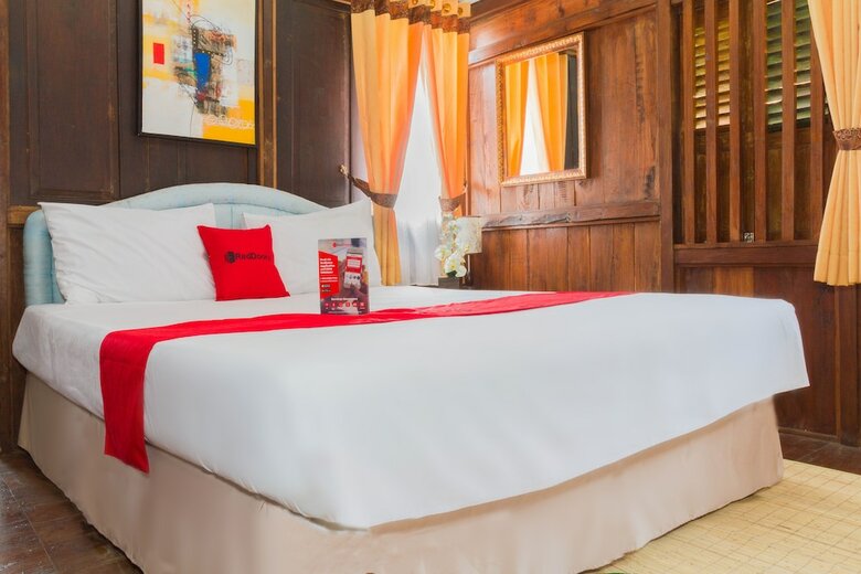 Hotel Reddoorz Near Kampung Gajah 2