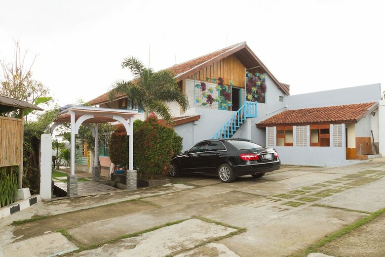 Hotel Reddoorz Near Kampung Gajah 2