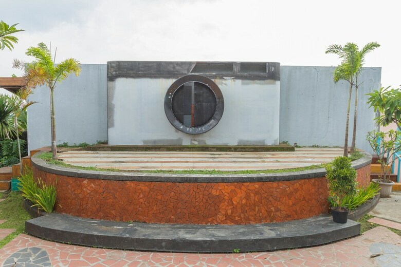 Hotel Reddoorz Near Kampung Gajah 2