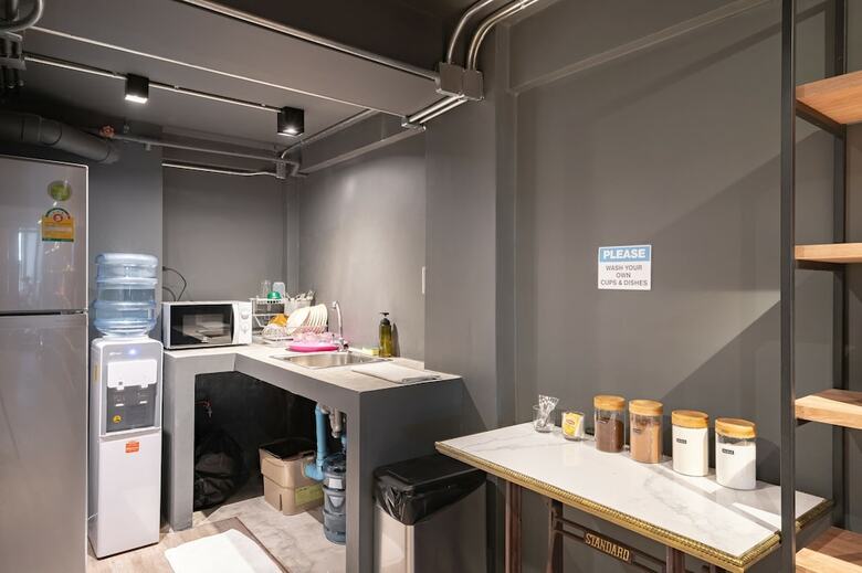 Hostal The Exchange Hostel