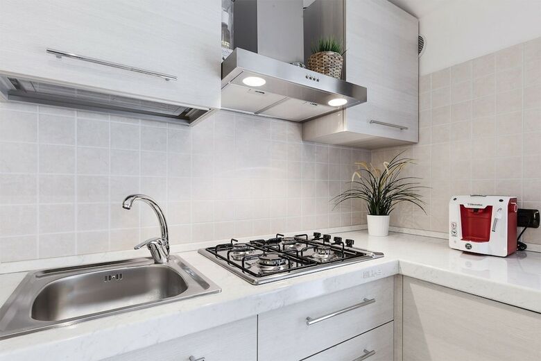 Apartamento Suitelowcost Limbiate - Exp�