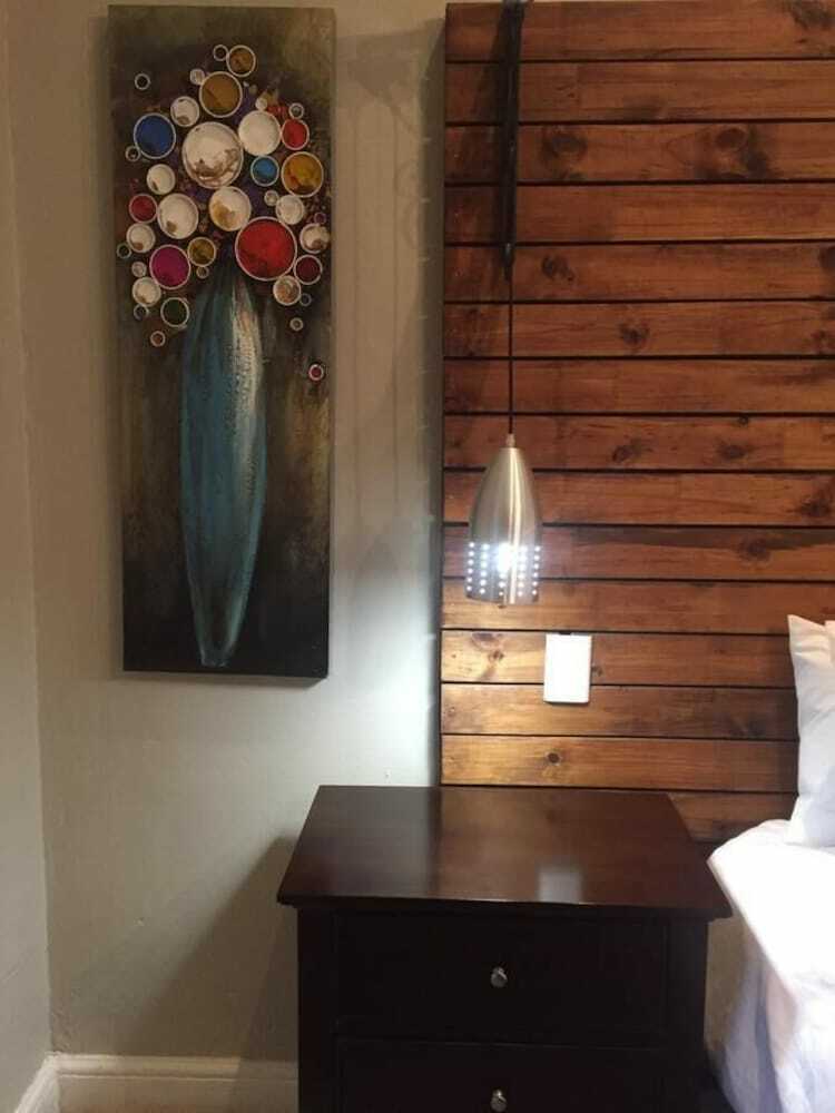 Tranquil House B&B @ 121 Berry St
