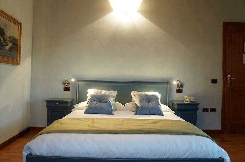 Hotel La Tavernetta Al Castello