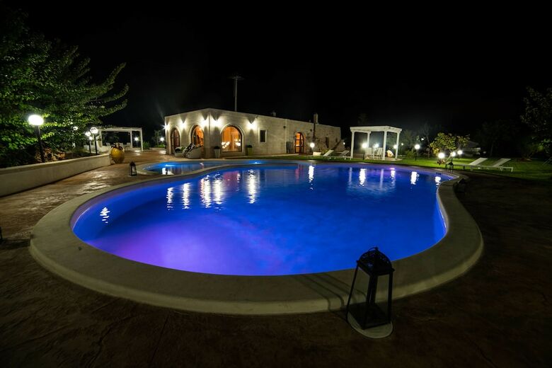 Villa Trullo Old Factory