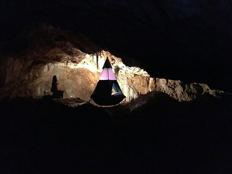 Cabana Aven Grotte Foresti�re