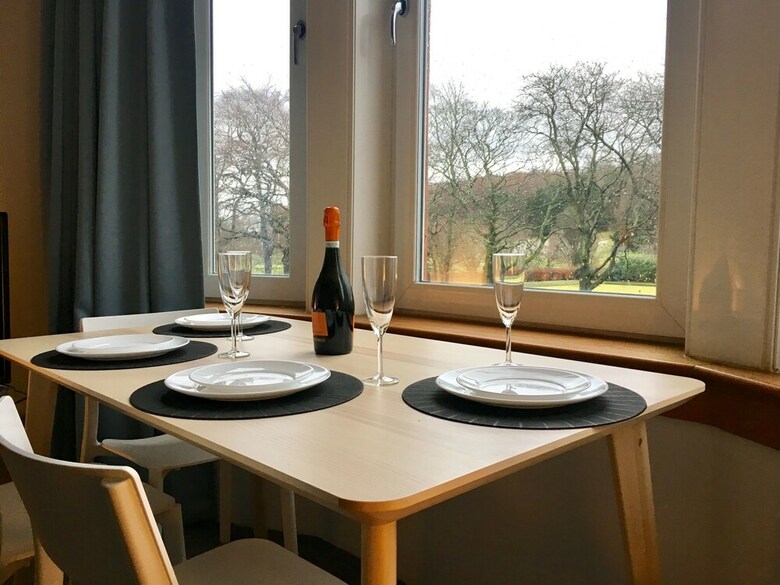 Bellahouston View Apartment