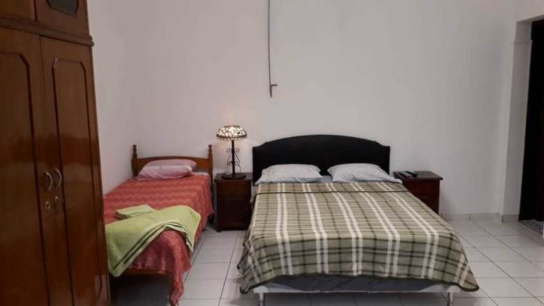Hostal Residencial Leones de Castilla