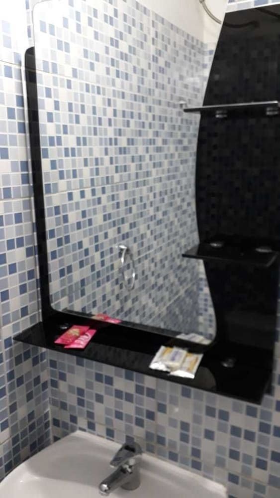 Hostal Residencial Leones de Castilla