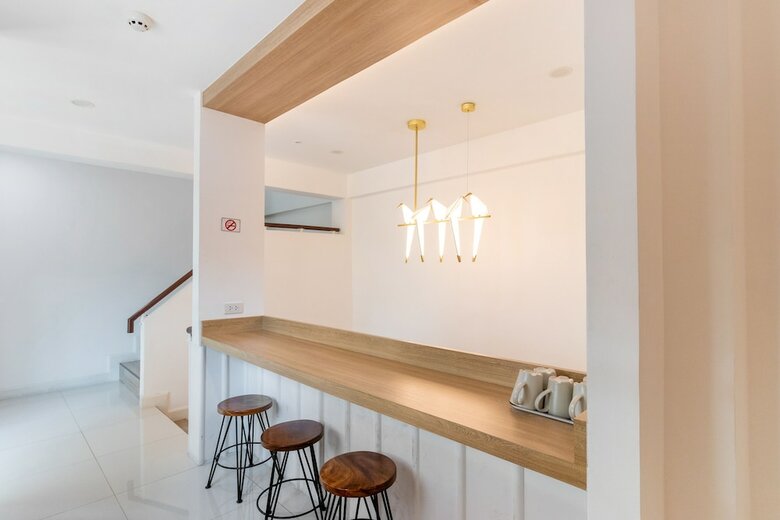 Hostal Oyo 753 Atnest Hostel