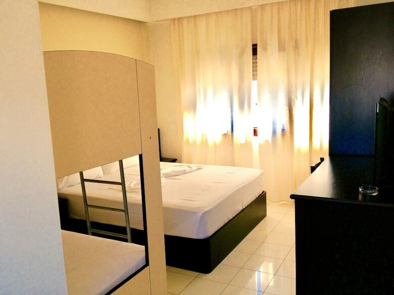 Sunrise Hotel �ameria