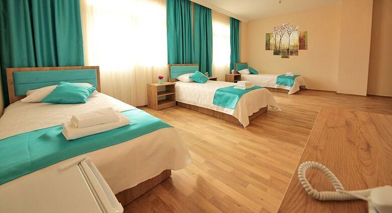 Germia Uni Hotel