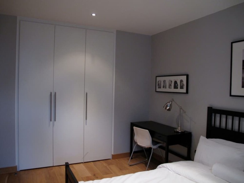 2 Bedroom Apartment In Popular Docklands