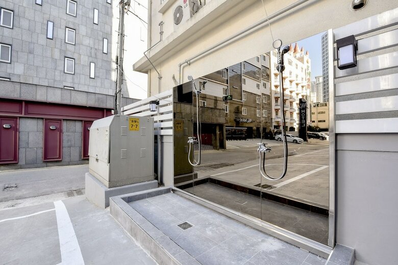S-one Hotel