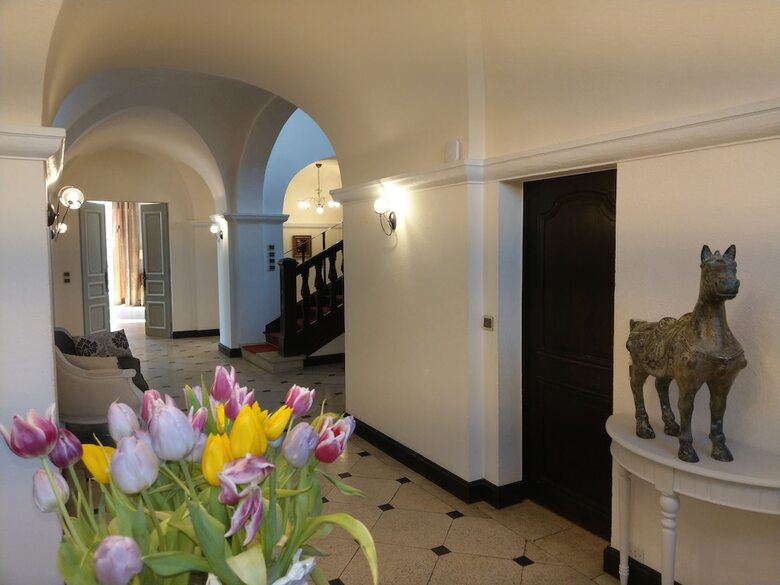 Hotel Guest Room Le Parc