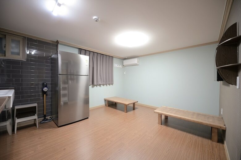 Hostal Y's House - Hostel