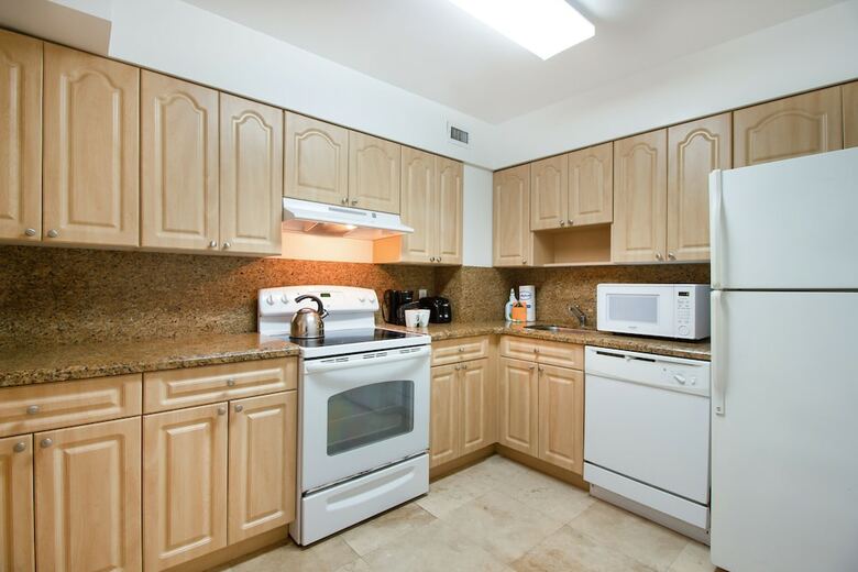 Apartamentos Pelicanstay At Collins Ave Miami Beach