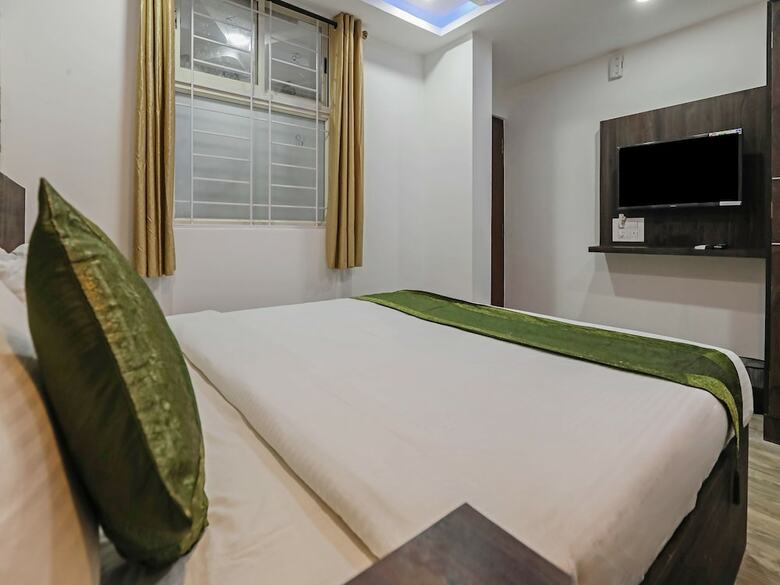 Hotel Treebo Trend White Inn
