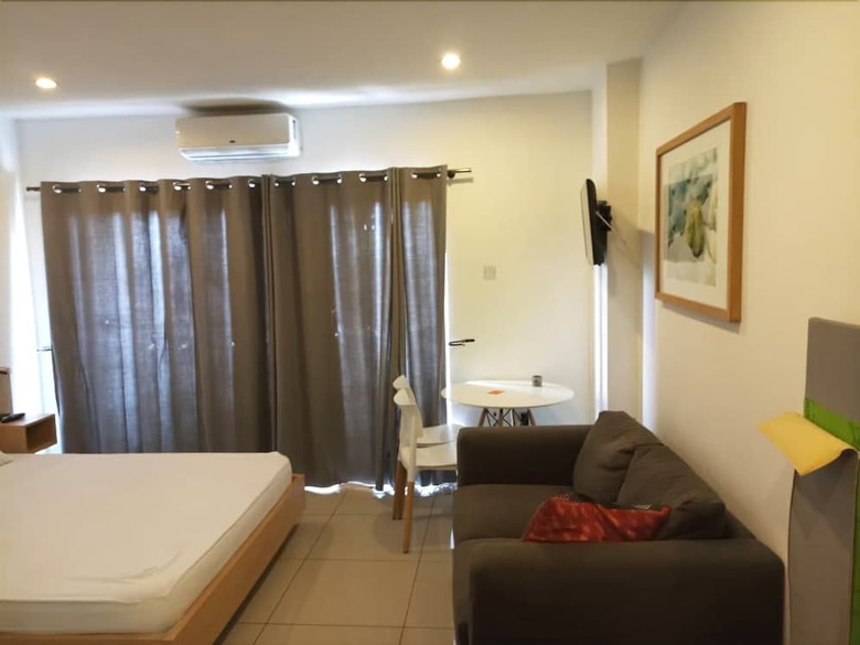 Luxury Studio Apartment At The Gallery