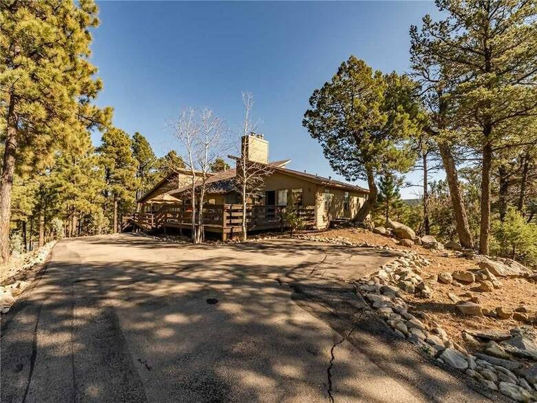 A Trip To Heaven - Five Bedroom Cabin