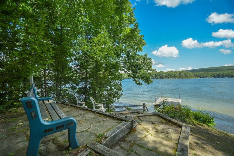 Lakeside Memories 4 Bedroom House