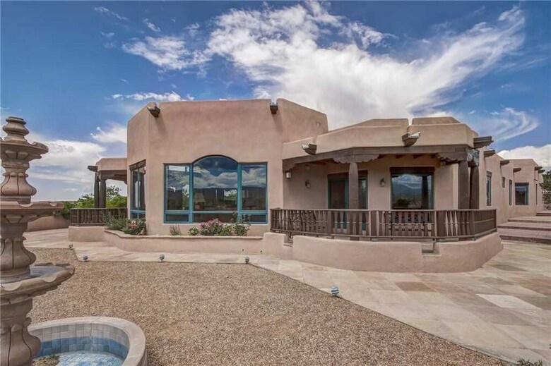 Dorthia Garden Retreat - Five Bedroom Home