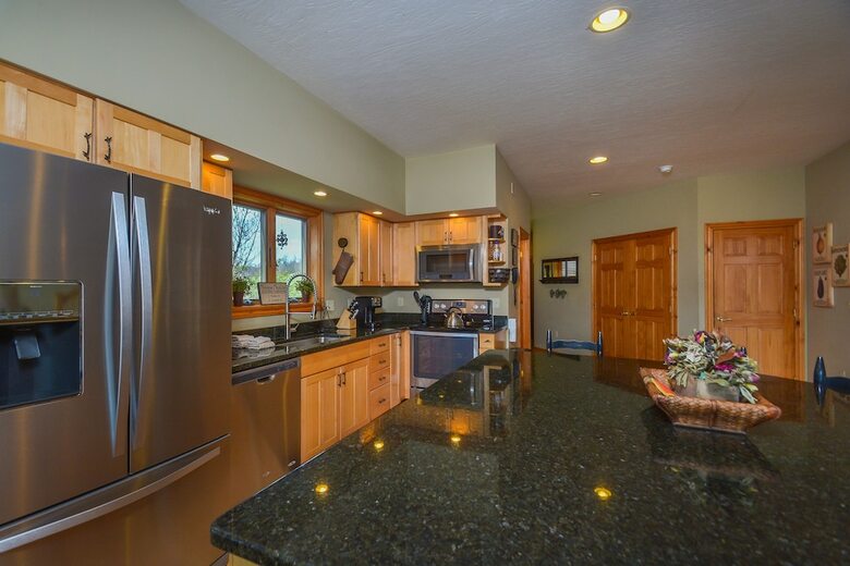 Forever Yours 6 Bedroom House