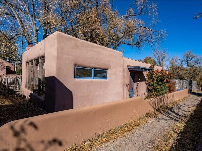 La Vida Buena - Two Bedroom Home
