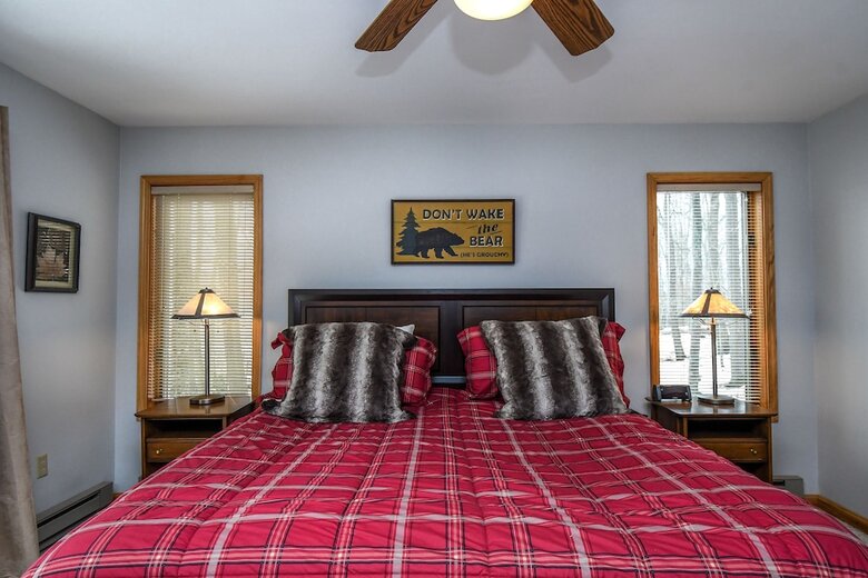 Mountain Majesty 4 Bedroom House