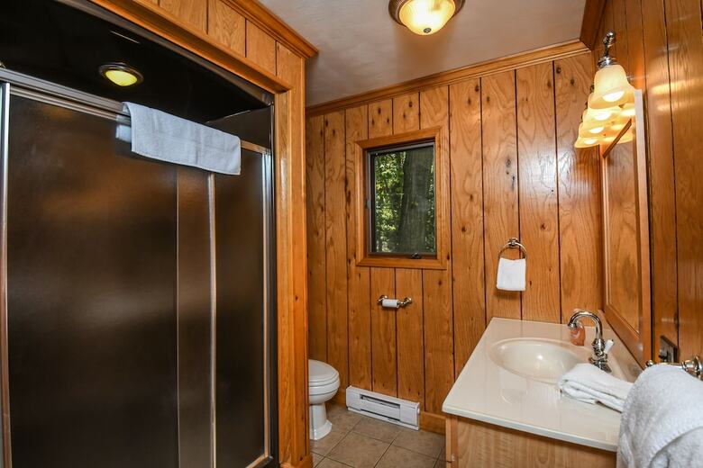 Oakleaf Lodge 5 Bedroom House