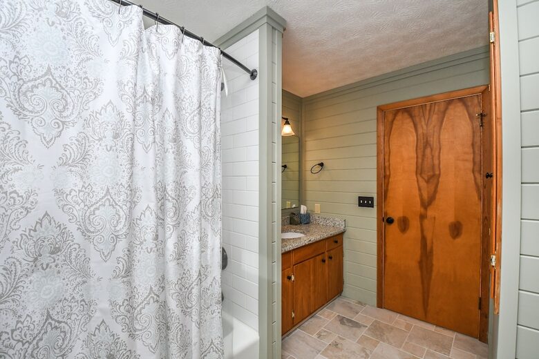 Fish Inn 4 Bedroom House