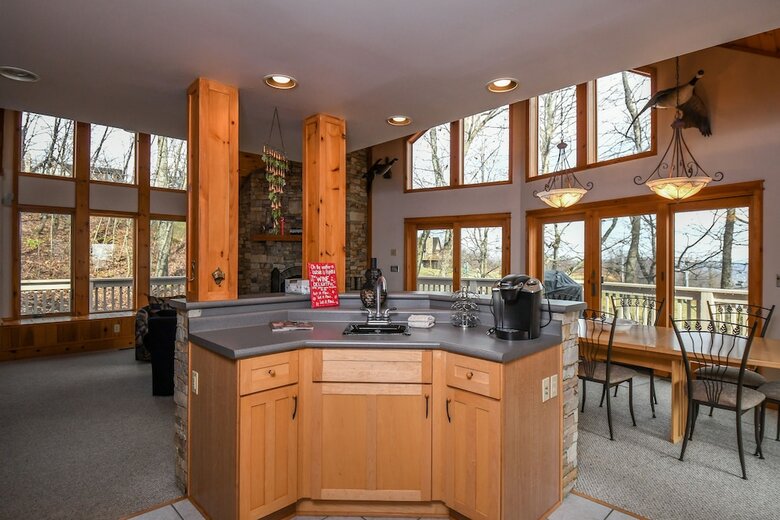 Bluebird Daze 4 Bedroom House