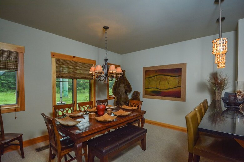 All Seasons Pass 4 Bedroom House